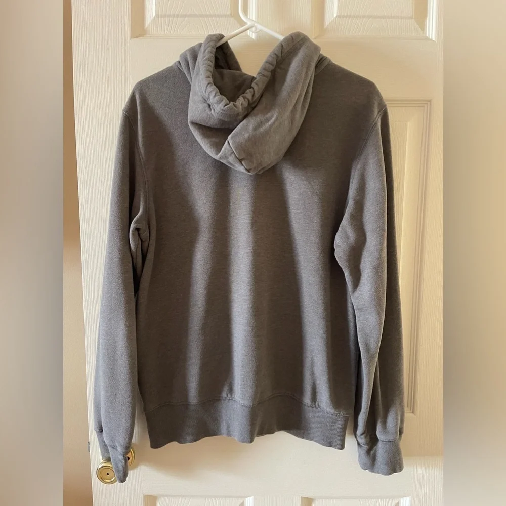 The North Face hooded sweatshirt • size M